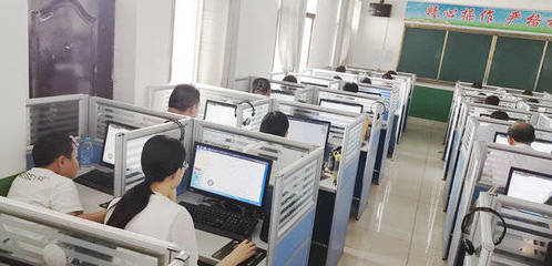 提升数字素养 赋能智慧课堂——方城县暑期信息技术教师培训活动全面启动